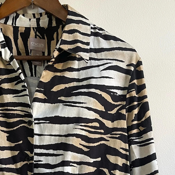 Chico's Button Down Tunic Shirt, Tiger Print, Women's Large - Picture 3 of 8